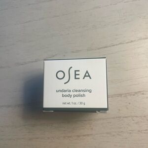 Osea undaria cleansing body polish